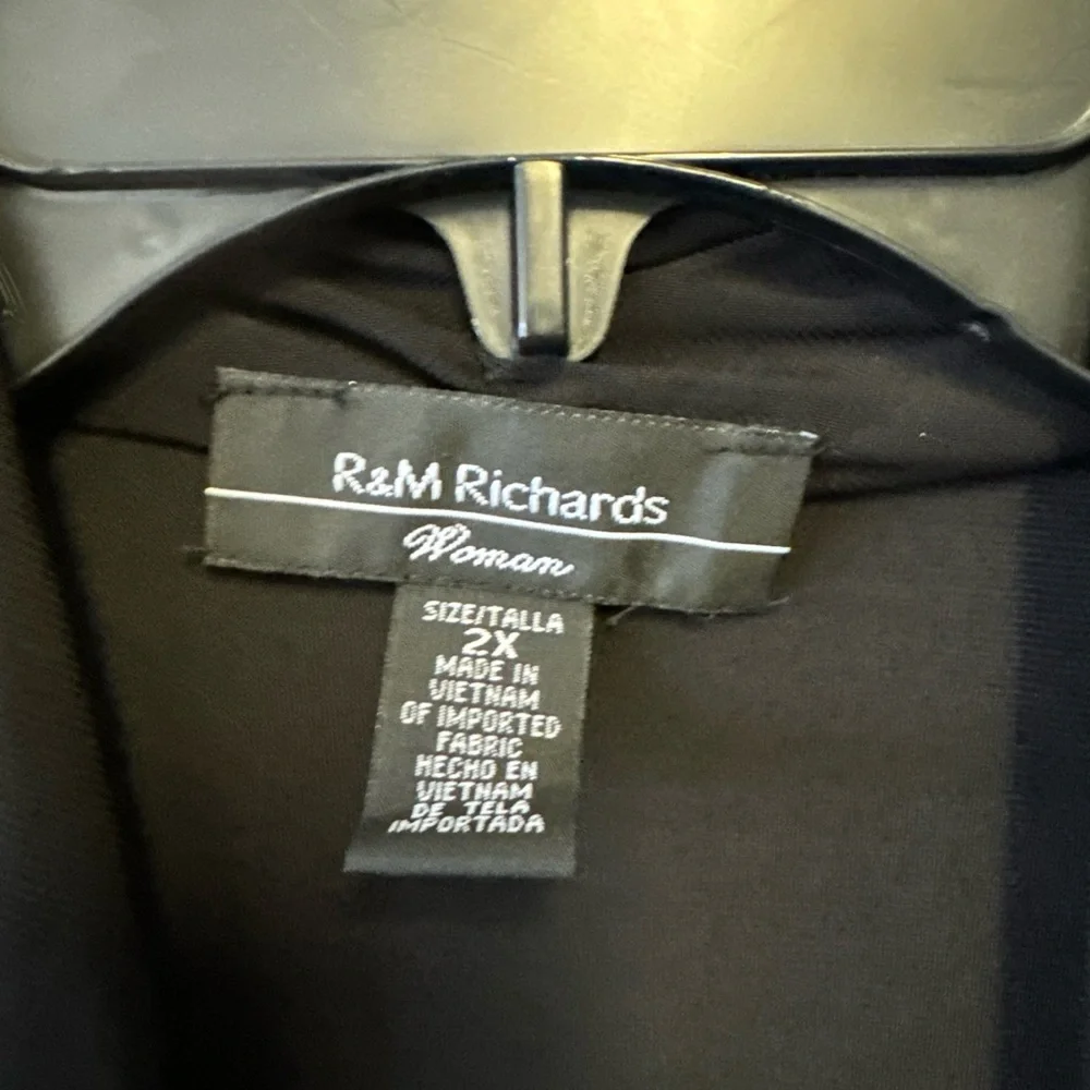 NEW R&am Richard’s Black 3/4 Bell Sleeve Open Cardigan Plus Size 2X NWT - Picture 2 of 5